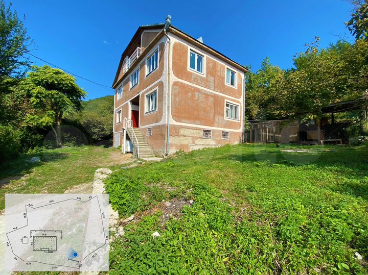 Дом 340 м² на участке 20 сот.