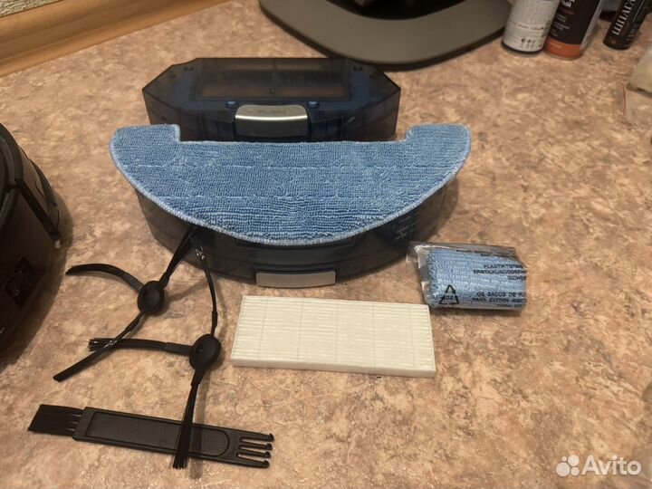 Робот пылесос