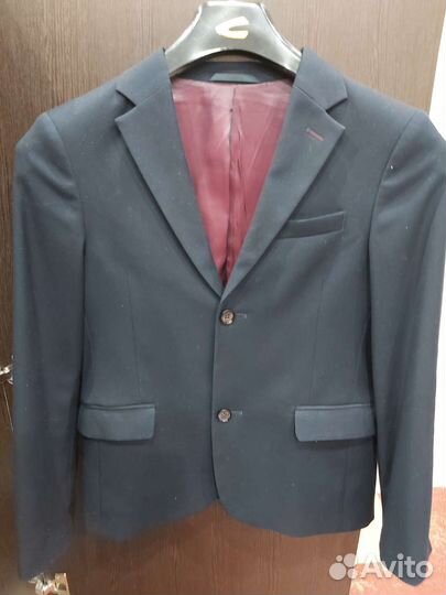 Костюм сударь рост 152 и 2 рубашки