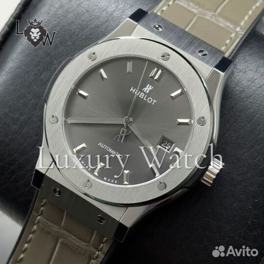 Часы Hublot Classic fusion Titanium