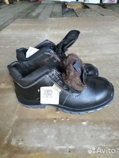 Ботинки мужские утеплённые размер 41