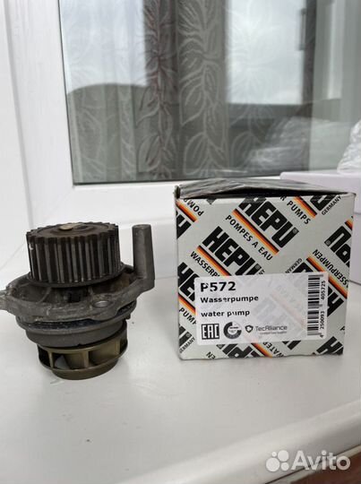 Водяная помпа hepu p572