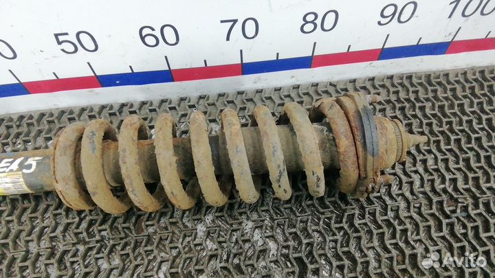 Стойка передняя Toyota Land Cruiser Prado (J120) I