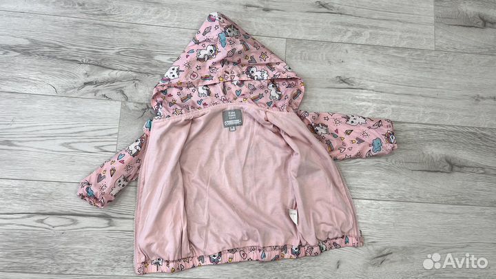 Ветровка для девочки