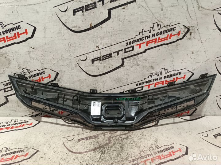 Решетка радиатора honda FIT GP1 GP4 hybrid 71120TF2901 NA6932