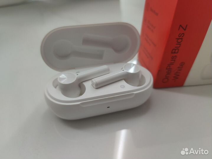 Беспроводные наушники