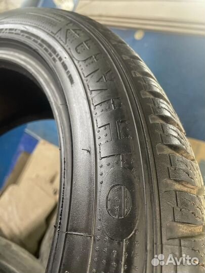 Kumho I'Zen KW23 215/50 R17