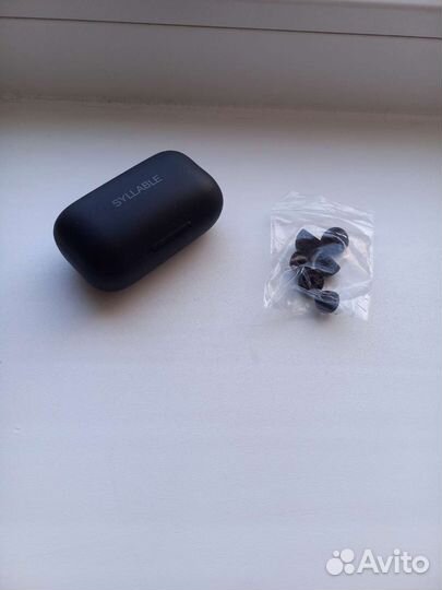 Беспроводные наушники syllable S115