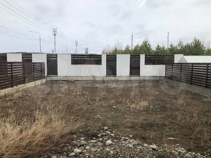 3-к. квартира, 81,5 м², 1/3 эт.