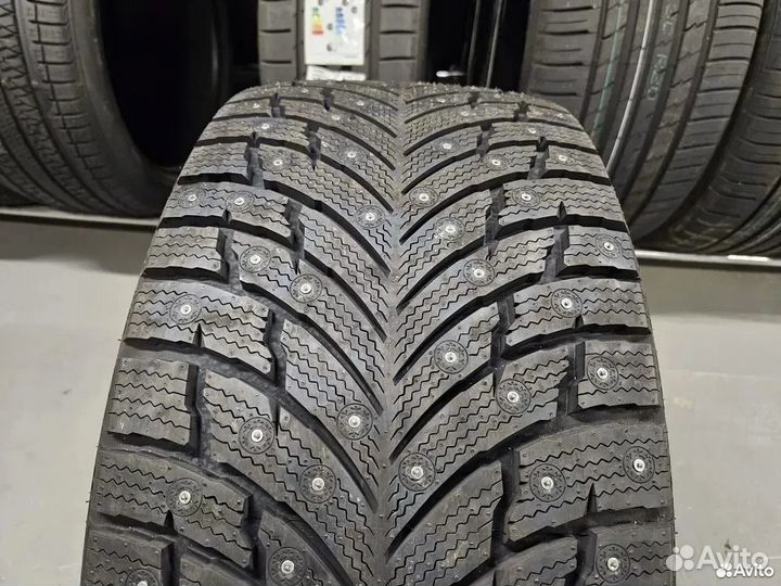 Gripmax SureGrip Pro Ice 275/35 R21
