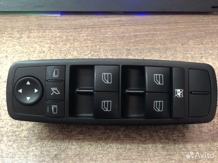 Блок стеклоподъемников Mercedes M 164