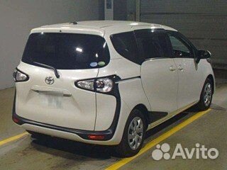 Toyota Sienta 1.5 CVT, 2018, 63 000 км