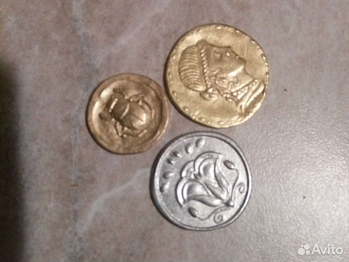 Монеты из магнита