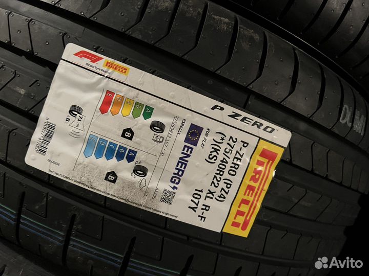 Pirelli P Zero 315/35 R22 и 275/40 R22 111Y