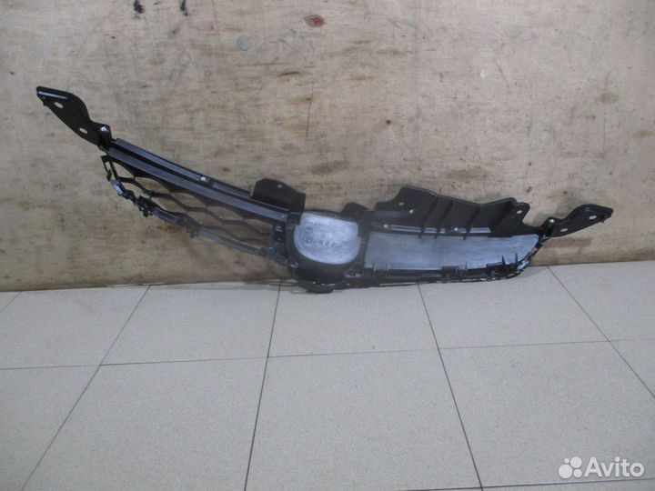 Решетка радиатора Mazda CX-7