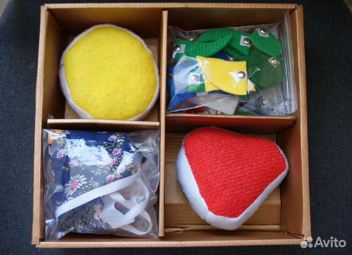 Игрушка развивающая для малышей