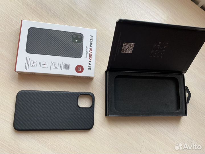 Чехол на iPhone 11