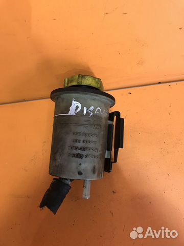 Бачок гидроусилителя на Land Rover Discovery 3