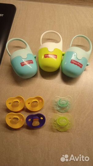 Новые бутылочки, ниблеры, нагрудники. Отдам