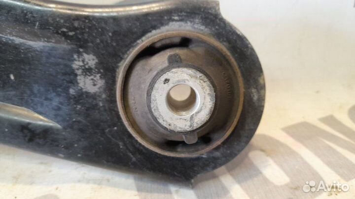 Рычаг правый Nissan Note 1.6 2006