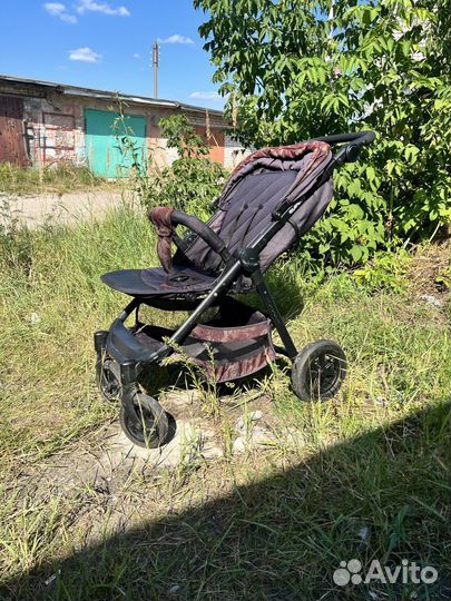 Прогулочная коляска
