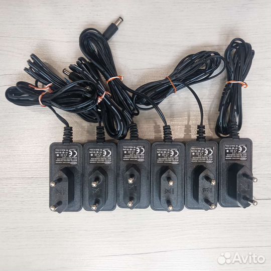 Блок питания 12v 1a