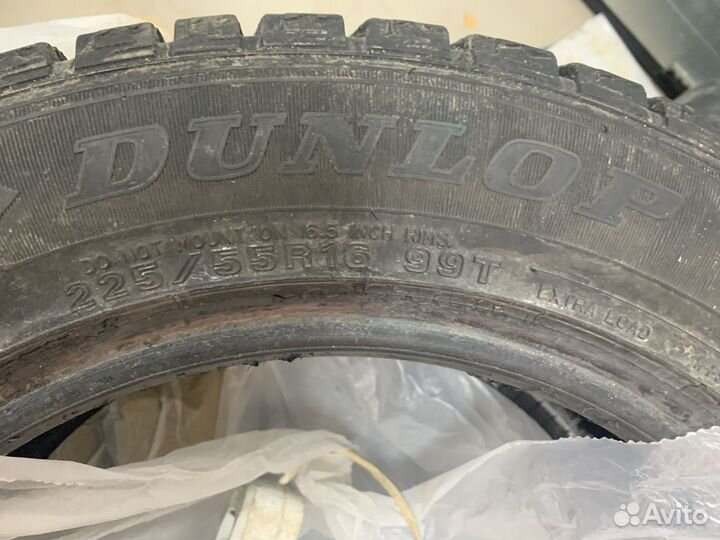 Dunlop SP Winter Ice02 225/55 R16 T