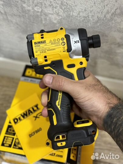 Dewalt DCF860 тушка, новинка 2024г азия