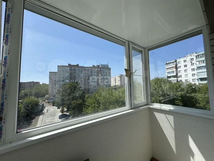 2-к. квартира, 73 м², 4/10 эт.