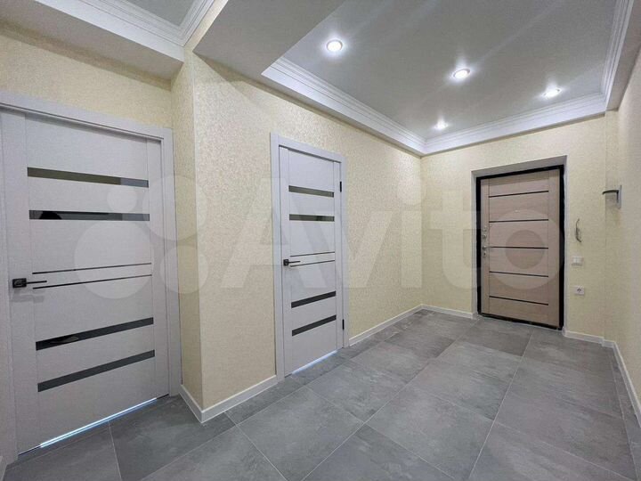 2-к. квартира, 60 м², 4/9 эт.