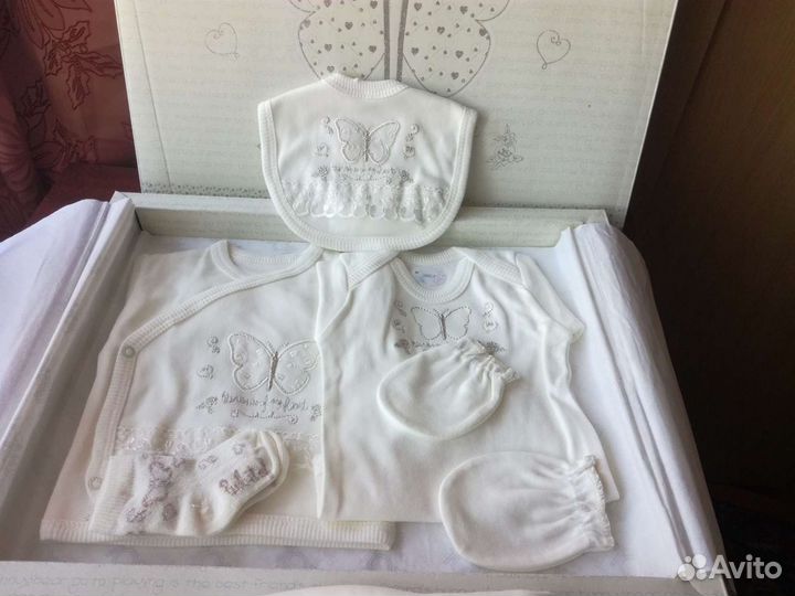 Комплект для новорожденного на выписку