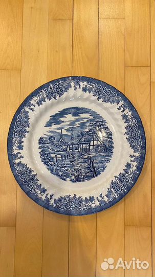 Фарфоровые блюда Черчель.Англия