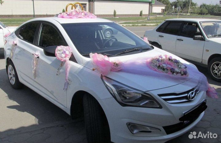 Украшения на свадебную машину в аренду