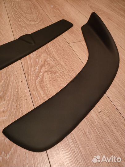 Сплиттер переднего бампера универсальный