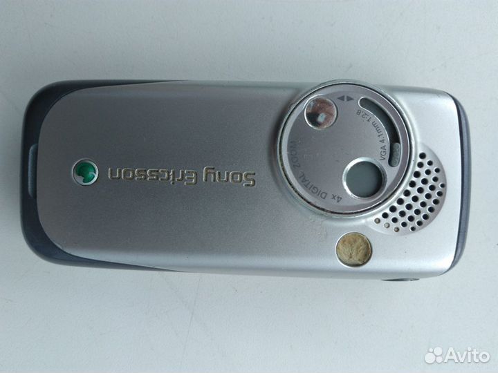 Кнопочный телефон Sony Ericsson K500i на запчасти