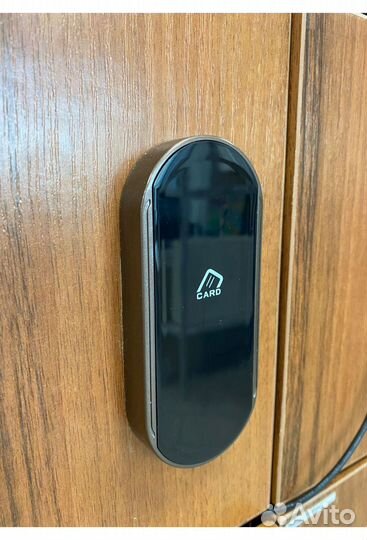 Электронные замки Ozlocks в раздевалку для фитнес