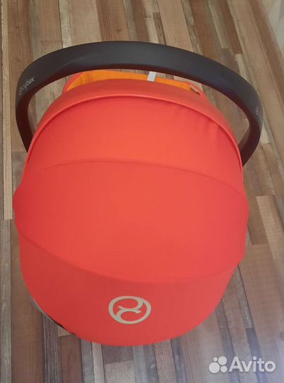 Автолюлька Cybex Aton Q Plus autumn gold с базой