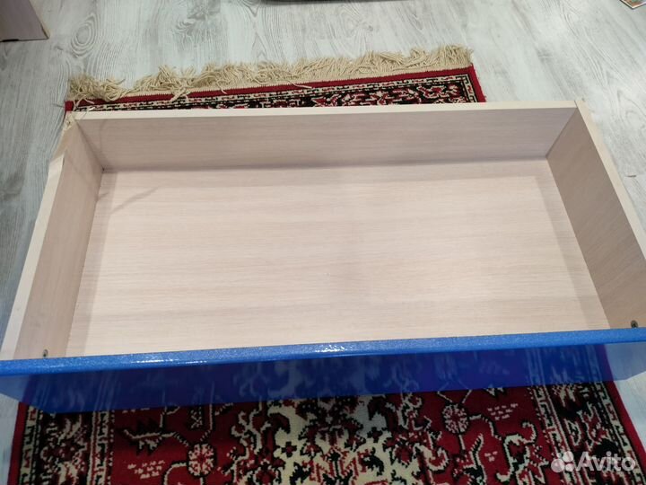 Детская кровать с бортом