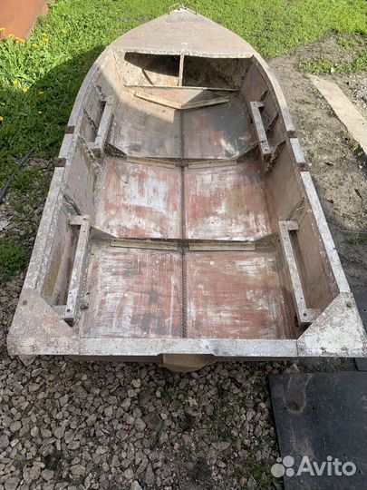 Алюминиевая лодка