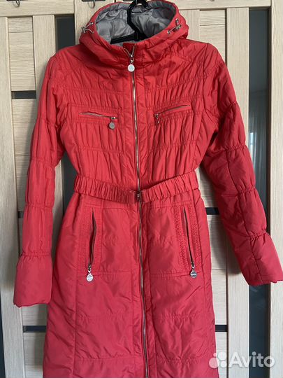 Пальто женское демисезонное 46 размер