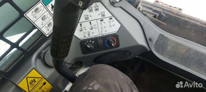 Мини-погрузчик Bobcat T650, 2019
