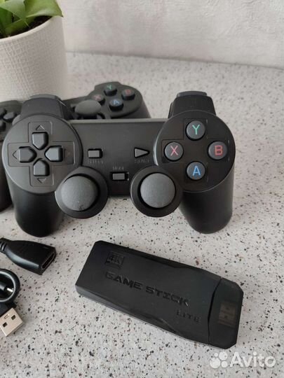 Игровая приставка Game-Stick 2.4 wireless