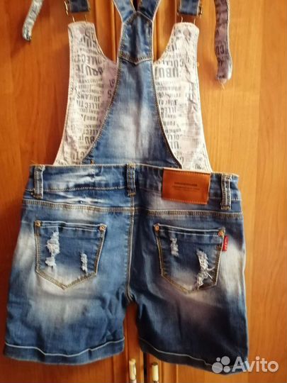 Женские джинсовые шорты