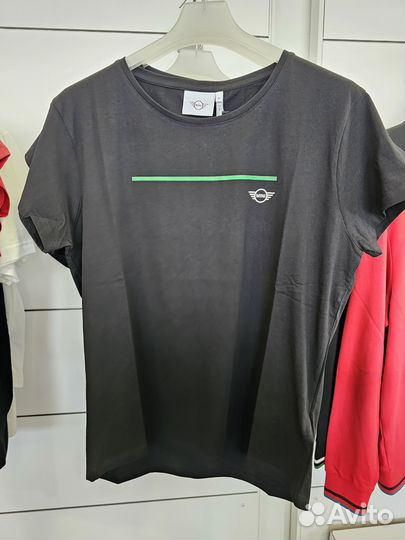 Женская футболка mini wing logo черная