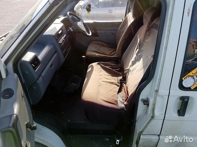 Разбор на запчасти Volkswagen Transporter 4