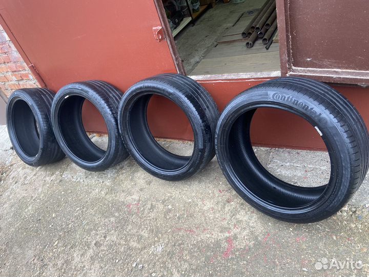 Continental ContiSportContact 5 235/40 R19