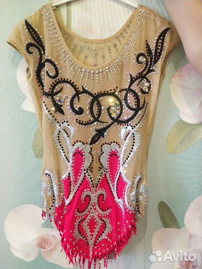 Купальник для художественной гимнастики