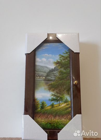 Ключница настенная из дерева