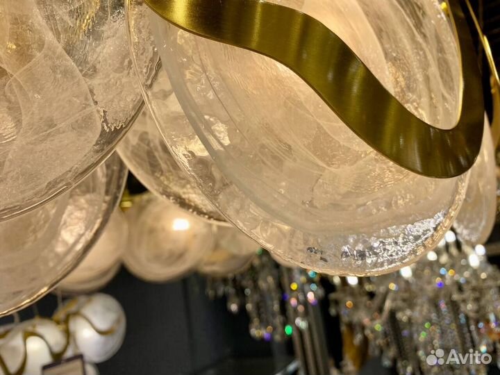 Стильная люстра