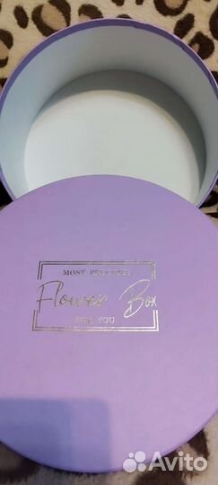 Коробка подарочная круглая